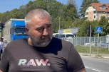 MIKI ĐURIČIĆ NAPRAVIO KOLAPS: Nervozan i besan došao u karantin! (FOTO/VIDEO)