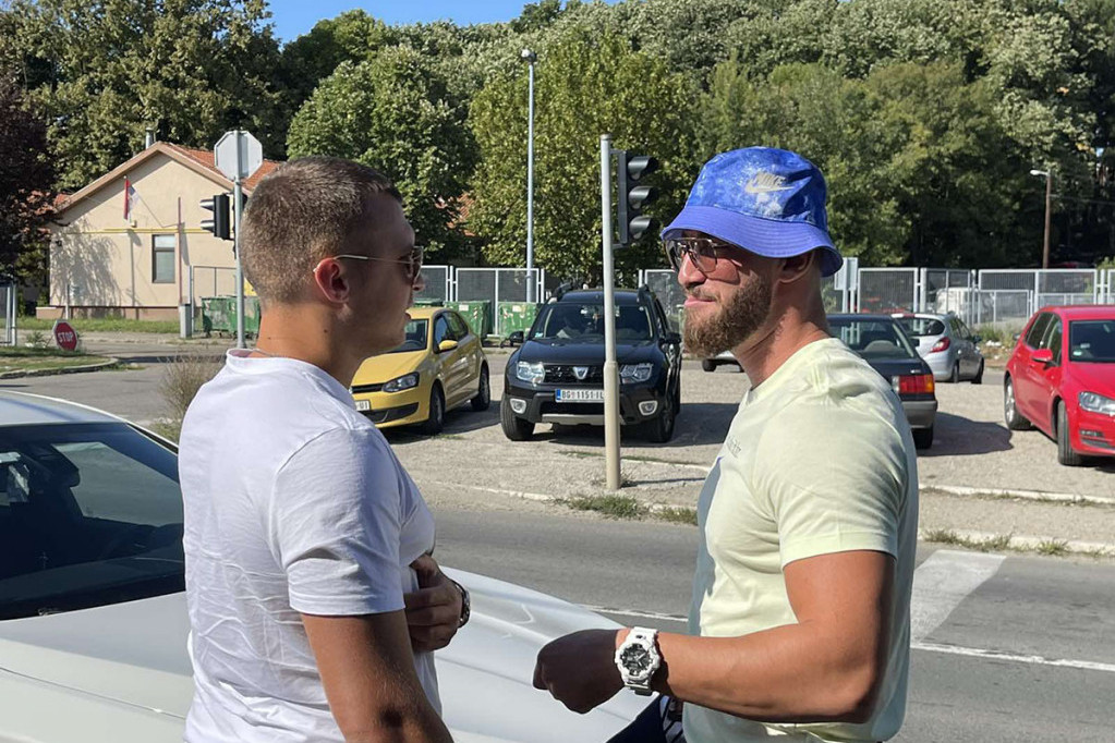 Stefan Karić pružio podršku Mensuru