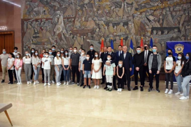 Za decu palih i ranjenih pripadnika MUP od sada i ZIMOVANJE I LETOVANJE