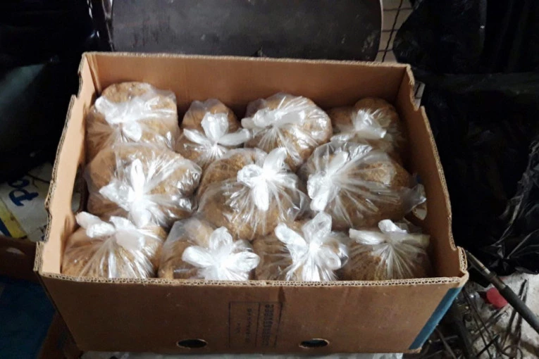 MILIONSKI ŠVERC RAZBIJEN! Zaplenjeno 2,3 tone duvana, uhapšen osumnjičeni