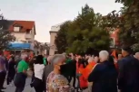 NJEMU NIJE BIO PROBLEM DA PROBIJE BARIKADE! Milo Đukanović ovacijama dočekan na Cetinju! (VIDEO)