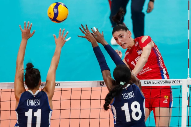 KRAJ ZLATNE SERIJE SRBIJE: Italija je novi evropski šampion!