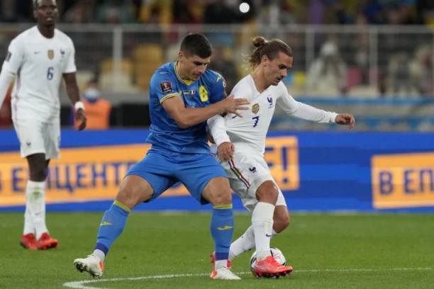 KVALIFIKACIJE ZA SP: Novi KIKS Francuza, BRODOLOM Crnogoraca, Hrvati se PROVUKLI u Slovačkoj!