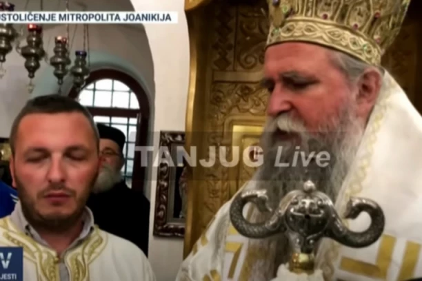 MITROPOLIT JOANIKIJE ODAO TAJNU! Evo da li je prvi mitropolit u istoriji koji je ustoličen SA PANCIROM!