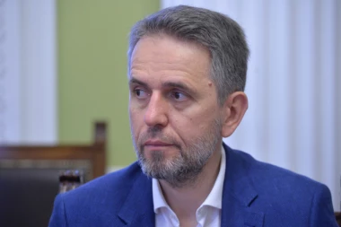 RADULOVIĆ OPISAO PAKAO KROZ KOJI JE PROŠAO ZBOG LAJMSKE BOLESTI: "Krajnja posledica je otkazivanje organa i smrt"