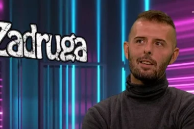 HAOS U ZADRUZI, OBEZBEĐENJE ULETELO I SKLONILI SVE NOŽEVE: Damiro hteo da pokolje učesnike? (VIDEO)