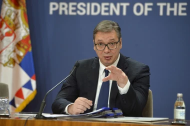 PREDSEDNIK VUČIĆ SE OBRATIO NACIJI: Različite sile će pokušati da oslabe Srbiju po svaku cenu (VIDEO)