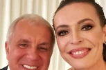 ŽOC PRAVI MAGNET: Ko je LEPOTICA koja se slikala sa Obradovićem? (FOTO)