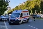 TEŠKA SAOBRAĆAJNA NESREĆA U NOVOM SADU: Automobil pokosio ženu dok je pretrčavala ulicu!
