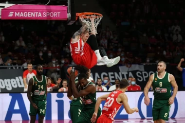 ERON VAJT MOLI ZA POMOĆ: Oglasio se putem društvenih mreža! (FOTO)