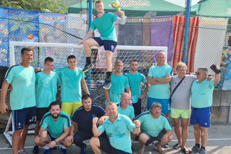 Šampioni u rukometu JKP VIK Beograd