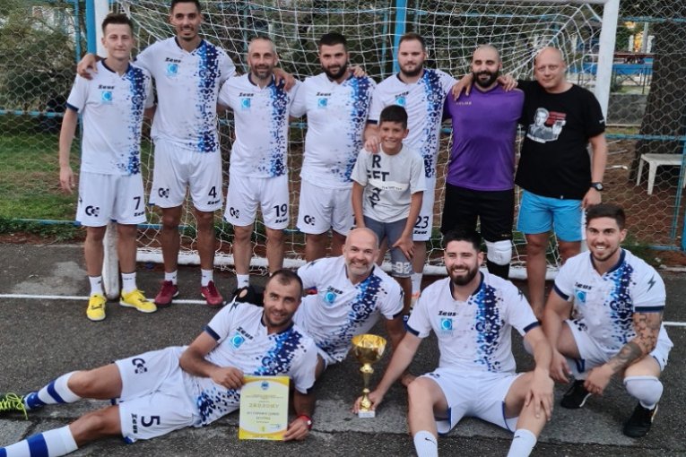 Pravi u malom fudbalu JKP parking servis Beograd