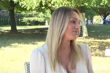 ANABELI SE ŽIVOT PROMENIO IZ KORENA! Otkrila sve o unuki, pa se dotakla i dece: Po to iskustvo sam došla na ovaj svet!