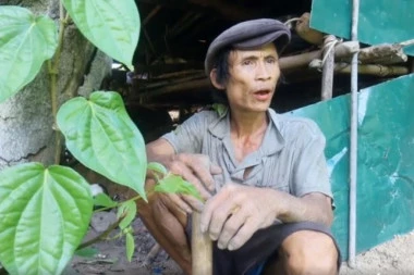 REAL-LIFE TARZAN DIES OF CANCER AFTER RETURNING TO CIVILISATION! He lived in the Vietnamese jungle for 41 years, he had no idea women even existed! (PHOTO, VIDEO)