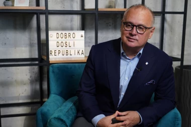 SPECIJALNI RAT PROTIV SRBIJE U PUNOM JEKU! Vesić se hitno oglasio: Dojavao o bombi u Skupštini grada