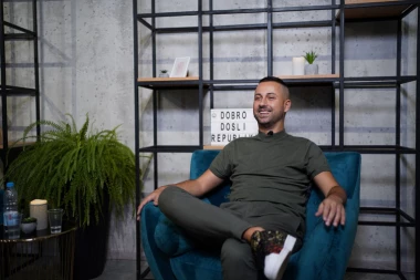 Đedović RASKRINKAO Dragojeviće! Otkrio njihov TAJNI PLAN i ŠOKIRAO: DOPISUJU SE KRIŠOM, SVE SE OTELO KONTROLI, IMAJU LJUDE KOJI IM POMAŽU! (VIDEO)