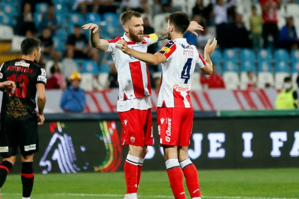 MALER ZA MALEROM! Još jedna povreda za novu glavobolju Dejana Stankovića!