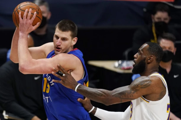 NAVIJAČI U NEVERICI: Zbog povrede pauzira nekoliko nedelja