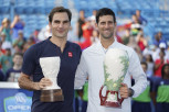 TENISKI SVET NA NOGAMA: Federer se ZVANIČNO vraća na teren - objavljen DATUM!