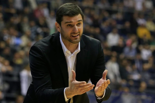 LAVOVI PROGUTALI ZMAJEVE: Božić OSVETIO Partizan!