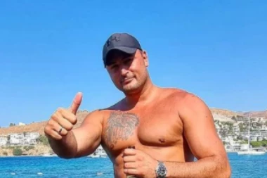 ALEN HADROVIĆ DIREKTNO IZ TURSKE: Zadrugar je trenutno na transplantaciji kose I OTKRIVA SVE DETALJE SA KLINIKE! (FOTO)