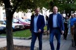 DOMAĆIN DRAGANA ĐILASA U VRŠCU TEŽAK KRIMINALAC! Zajedno vređali i psovali narod po ulici! (FOTO/VIDEO)