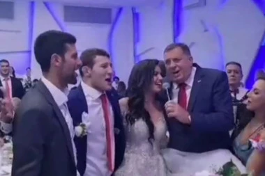 NOVAK BELTS OUT "PUKNI ZORO"! Leaked footage from our Olympian's wedding - Djoković stole the show! ( VIDEO)