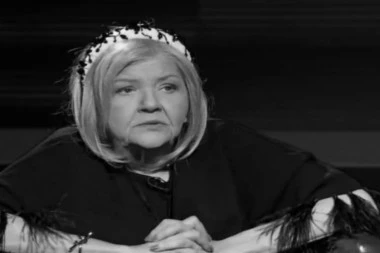 POSLEDNJI RAZGOVOR MARINE TUCAKOVIĆ ĆE VAS RASPLAKATI: Pevačica otkrila da su se videle pred njenu SMRT! (FOTO)