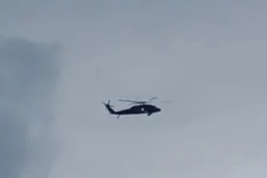 NEZAPAMĆENO IŽIVLJAVANJE NAD SRBIMA NA KOSMETU: Helikopter KFOR-a nadleće Jarinje, Rosu raspoređen širom severa Kosova! (VIDEO)