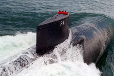 DRAMA U ATLANTSKOM OKEANU: Nestala podmornica kojom se turisti prevoze do olupina Titanika!