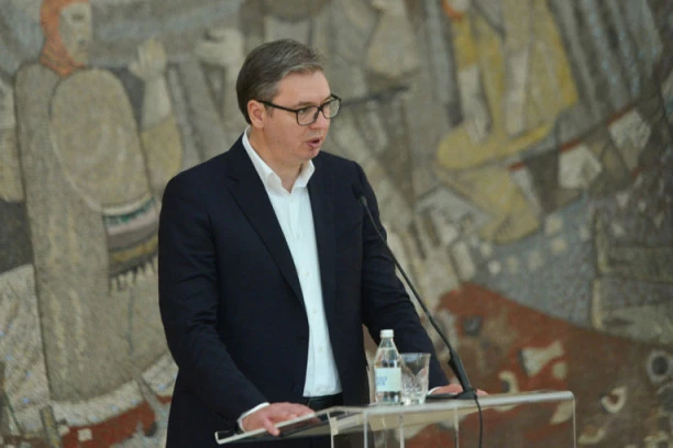 PREDSEDNIK VUČIĆ UPUTIO ČESTITKU: 140 godina diplomatskih odnosa Srbije i SAD