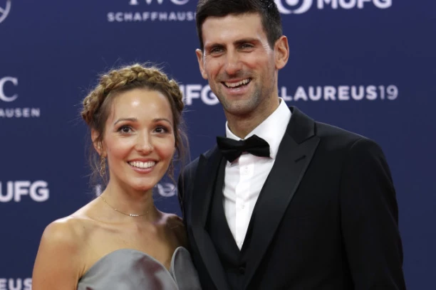 SRBI, HVALA VAM ŠTO ČUVATE SVETINJE: Jelena Đoković poslala MOĆNU poruku našem narodu na Kosovu!