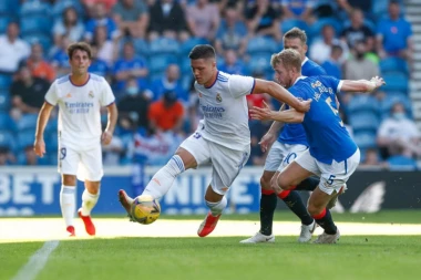 PODRHTAVA LONDON: Luka Jović NAPUŠTA Real i OBLAČI dres engleskog VELIKANA?