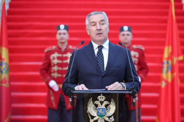 MILU ĆE SE SUDITI ZBOG KRŠENJA USTAVA? Predsednik Crne Gore je podsticao nemire na Cetinju, Ustavni odbor Skupštine PRESEKAO!