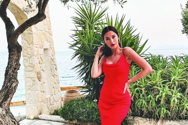 PRELEPA UČITELJICA ZADIVILA DRAGOVIĆA: Štoper Zvezde ubo PREMIJU! (FOTO)