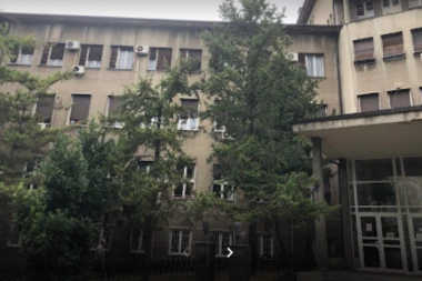 MEDICINSKI FAKULTET UVODI KOVID PROPUSNICE! Pravila važe za sve!