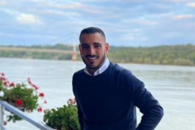 ŠOK promena Darka Lazića! Pevač nakon RASKIDA promenio imidž, ali STARIH NAVIKA se NE ODRIČE! (FOTO)