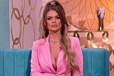 RIALDA NAKON RASKIDA SA KENANOM BESNA NA MUŠKARCE: Sve je iluzija, nemam oslonac, SVI SU ISTI!