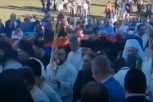 POGLEDAJTE KAKO SU BERANCI DOČEKALI SRPSKOG PATRIJARHA! Dostojan, dostojan! (VIDEO)