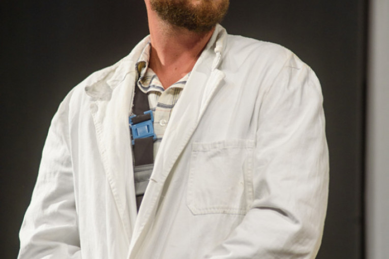 Satirična komedija koja je osvojila mnoga srca