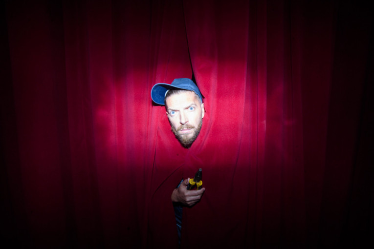 Peđa Damnjanović tumači ulogu majstora Rajka