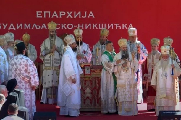 USTOLIČEN VLADIKA METODIJE!