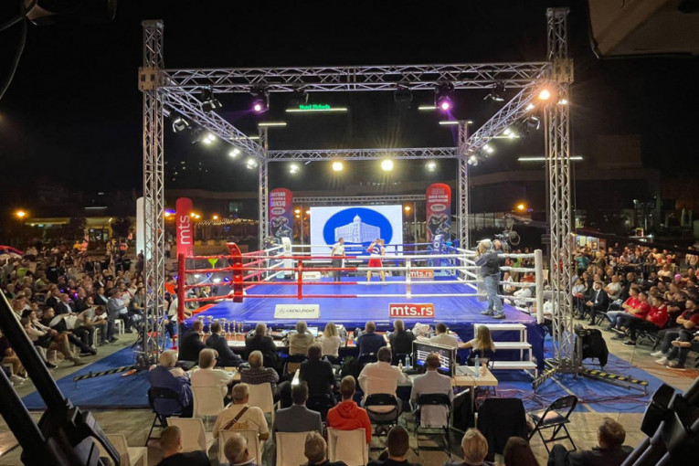 Spektakularni ring u Šapcu