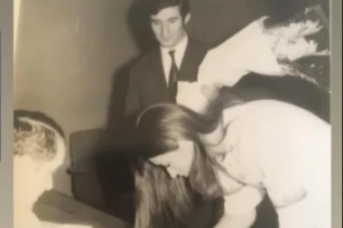 NIKAD VIĐENE FOTKE SA VENČANJA TOME ZDRAVKOVIĆA SA POKOJNOM SUPRUGOM: Milica mu je bila druga žena koja ga je ostavila, a sada se oglasila njena ćerka! (FOTO)