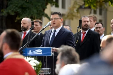 POHRANJENI POSMRTNI OSTACI VOŽDA STRATIMIROVIĆA! ĐURĐEV SE POSEBNO ZAHVALIO PASTORU: Jedan je od najzaslužnijih što danas imamo sjajne prijateljske odnose sa susednom Mađarskom (FOTO)