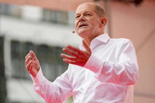 OLAF ŠOLC ČESTITAO VUČIĆU REIZBOR: Želim vam puno uspeha u ispunjavanju predstojećih zadataka!