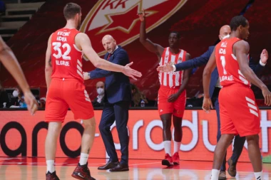 IGRAĆE ZA MILVOKI: Grom iz vedra neba - VRAĆA se u NBA!