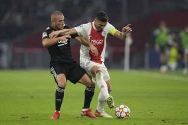 HOLANĐANI GAZE REDOM, INTER SE SAPLEO: Tadić dirigovao u pobedi Ajaksa, Neroazuri se "izgubili" u Kijevu!