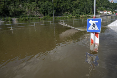 PROGLAŠENO STANJE ELEMENTARNE NEPOGODE: Kiša u Višegradu napravila haos, izazvala klizišta i oštetila puteve
