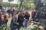 ACO PEJOVIĆ SA TUGOM U GLASU PROGOVORIO! Pevač došao da ODA POČAST, pa OTKRIO SVE DETALJE FILMA! (VIDEO)